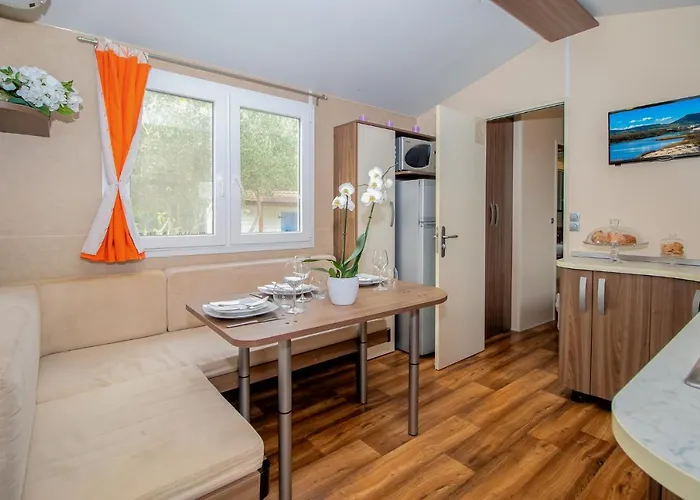 Kemping Village & La Foce 3*