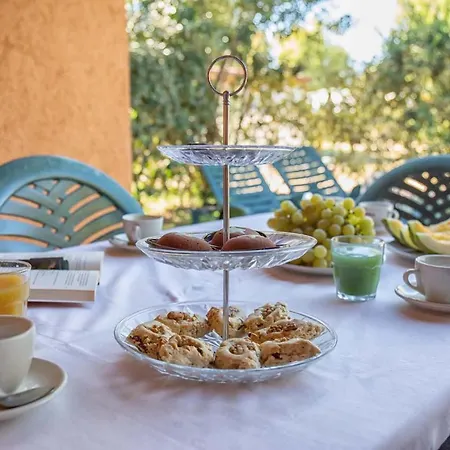 Village & La Foce مكان تخييم فاليدوريا
