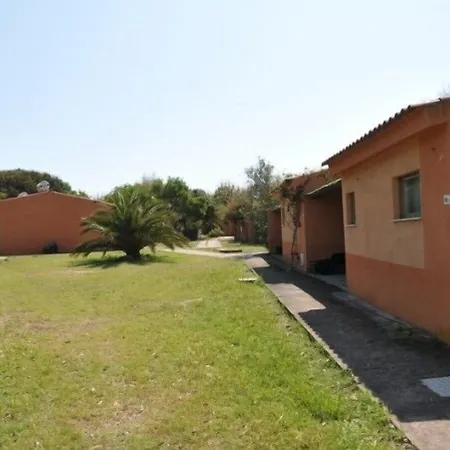 Village & La Foce فاليدوريا