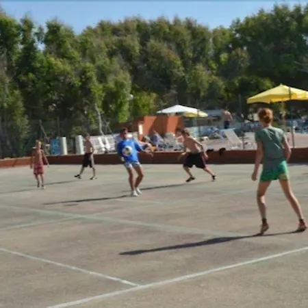 Κάμπινγκ Village & La Foce 3*